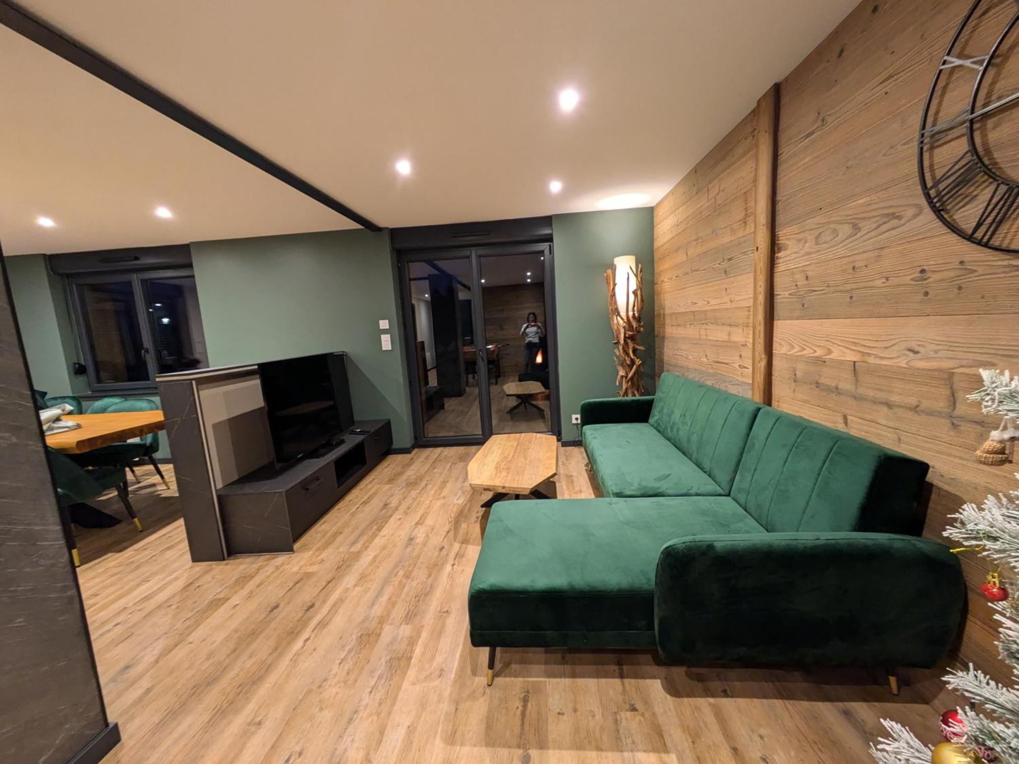 Chalet Chez Mimile , Au Calme , Proche Centre , Wifi