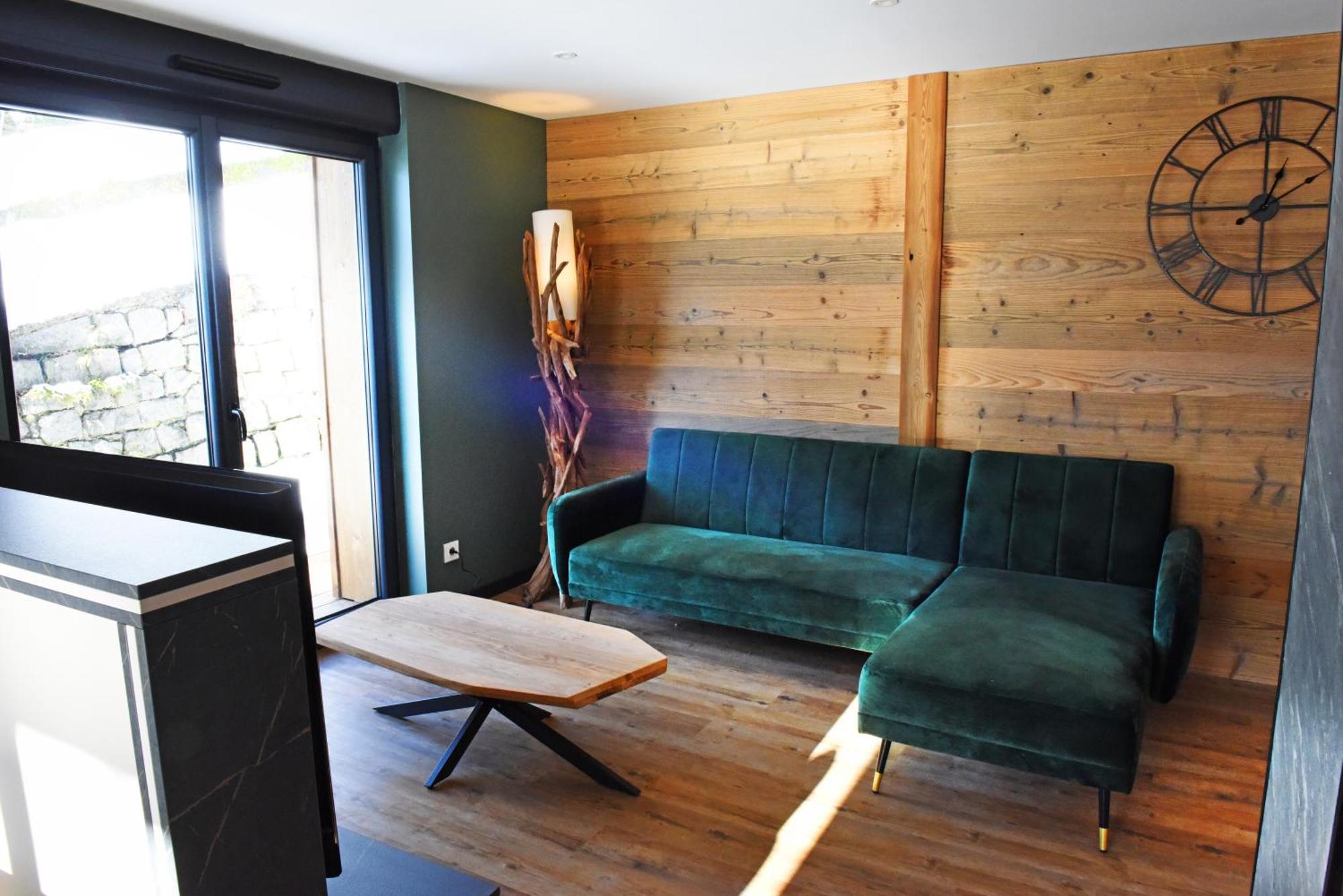 Chalet Chez Mimile , Au Calme , Proche Centre , Wifi *